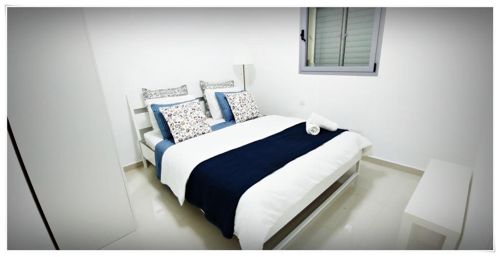 Red Mountains Apartments Eilat Exterior photo